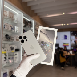 Смартфон Apple iPhone 16 Pro Max 256Гб "натуральный титан" б/у