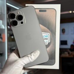 Смартфон Apple iPhone 15 Pro Max 256Гб "натуральный титан" б/у