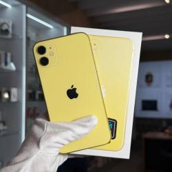 Смартфон Apple iPhone 11 256Гб желтый б/у